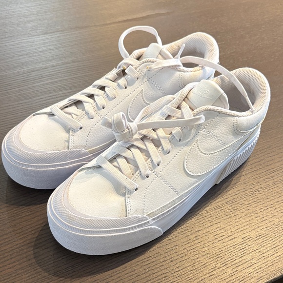 Nike Shoes - Nike White Athletic Shoes